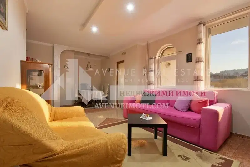 3-bedroom apartment in Plovdiv, Centyr