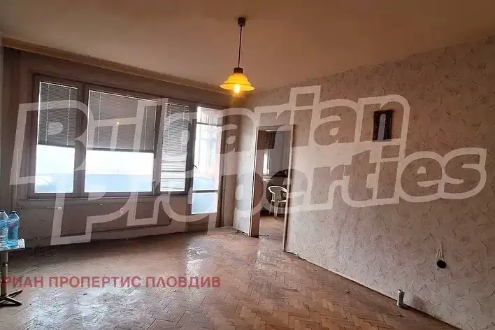 3-bedroom apartment in Plovdiv, Centyr