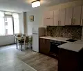Снимка 3 — Тристаен апартамент в Център Пловдив с асансьор и изолация