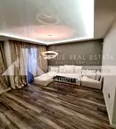 Тристаен апартамент в Център на Пловдив с тераса