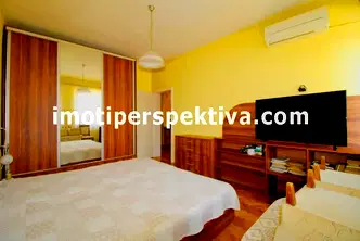 Апартамент 3 стаи в Център, Пловдив с гледка към река Марица