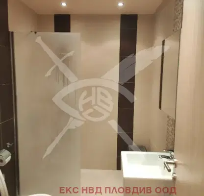 Снимка 5 — Тристаен апартамент с тераса в Център, Пловдив