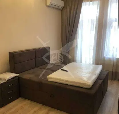 Снимка 3 — Тристаен апартамент 105 кв.м в центъра на Пловдив