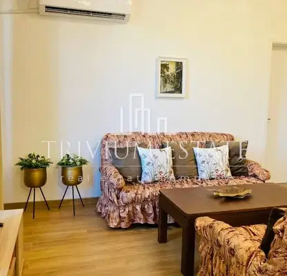 Снимка 3 — Четиристаен апартамент с 2 тераси в центъра на Пловдив