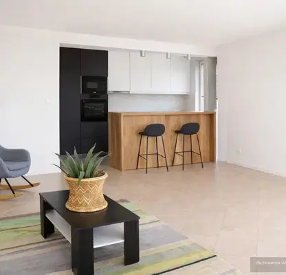 Photo 2 — 4-bedroom apartment in Plovdiv, Centyr