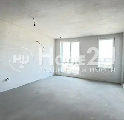 Снимка 4 — Двустаен апартамент с тераса в квартал Гагарин, Пловдив