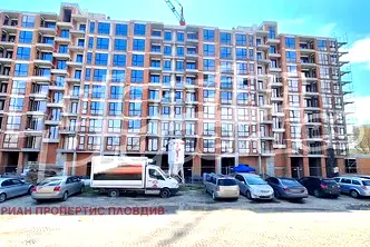 Просторен 3-стаен апартамент в Гагарин с голяма тераса