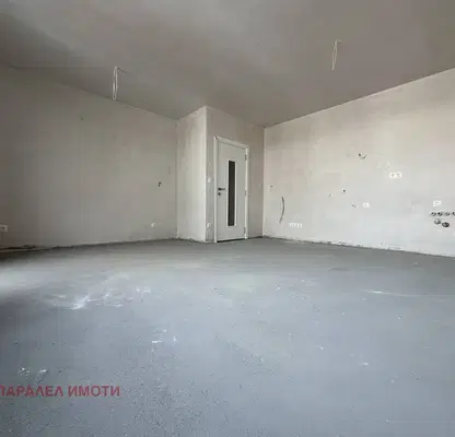 Снимка 2 — Двустаен апартамент с тераса в нова сграда на Гребна база, Пловдив