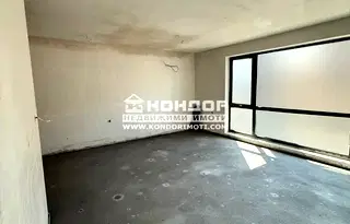 Двустаен апартамент с тераса в комплекс Корона, Пловдив