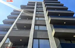 Двустаен апартамент с тераса в Христо Смирненски, Пловдив