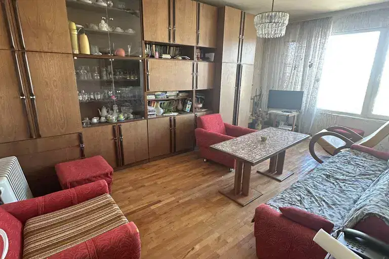 3-bedroom apartment in Plovdiv, Hristo Smirnenski