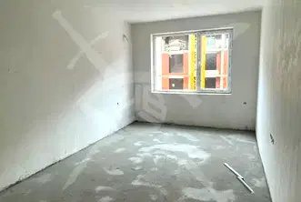 Тристаен апартамент 101 кв.м. в Христо Смирненски, Пловдив