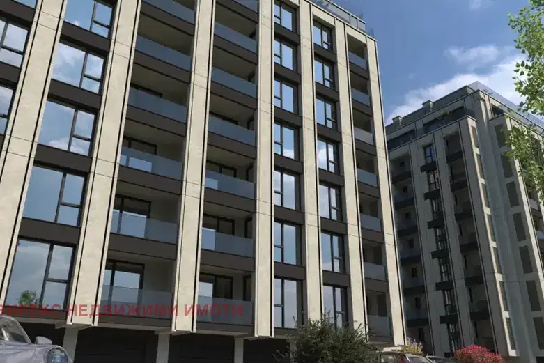 Тристаен апартамент с функционално разпределение в Христо Смирненски, Пловдив