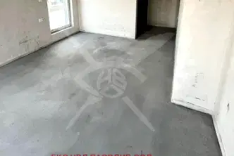Тристаен апартамент с тераса в Христо Смирненски, Пловдив