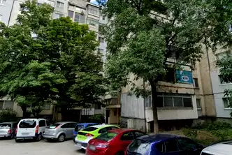 Двустаен апартамент с балкон в Изгрев, Пловдив