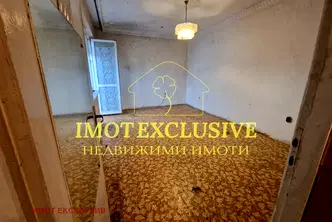 Боксониера в Каменица 1, Пловдив с тераса на последен етаж