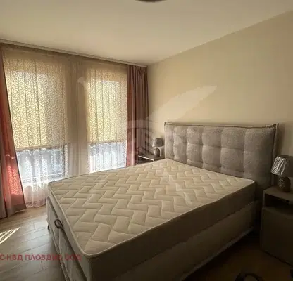 Снимка 5 — Двустаен апартамент с тераса в Каменица 1, Пловдив