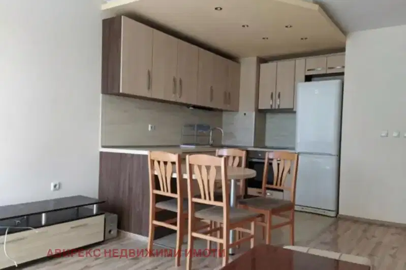 3-bedroom apartment in Plovdiv, Kamenica 1