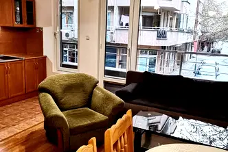 3-стаен апартамент с две тераси в Кършияка, Пловдив