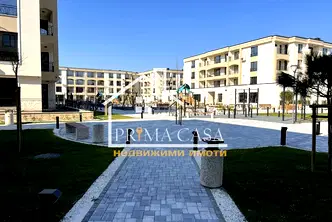 Тристаен апартамент с две тераси в Кършияка, Пловдив