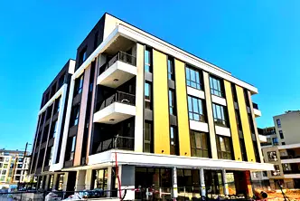 Тристаен апартамент с тераса в Кършияка, Пловдив