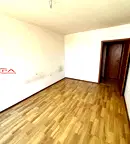 Тристаен апартамент в Кършияка, Пловдив с асансьор на 3-ти етаж