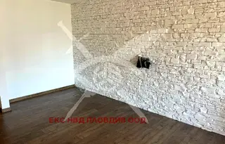 Тристаен апартамент с три тераси в Кършияка, Пловдив