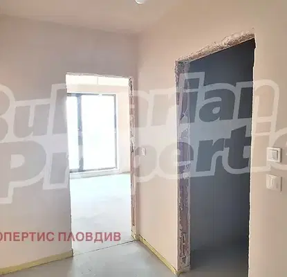 Снимка 4 — Тристаен апартамент в Кършияка с покривна тераса