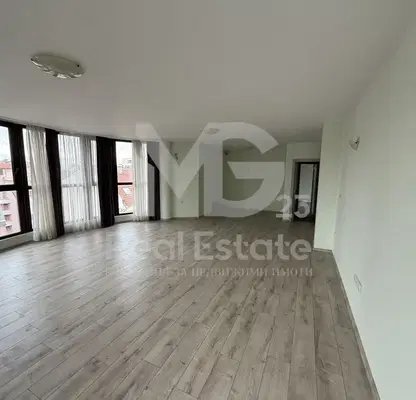 Photo 2 — 4-bedroom apartment in Plovdiv, Kyrshiyaka