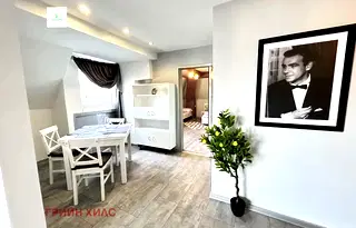 Апартамент 2-стаен в Кършияка, Пловдив на последен етаж