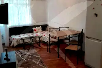 Тристаен апартамент в Кършияка, Пловдив с тераса