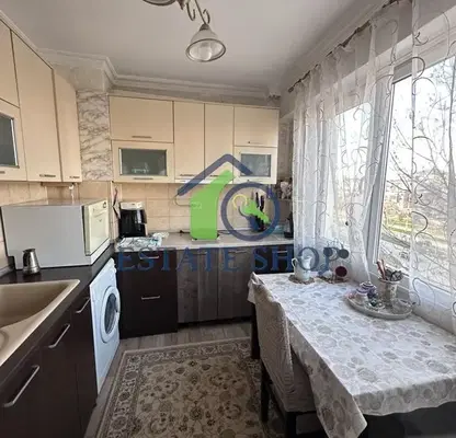 Снимка 4 — Двустаен апартамент с две тераси в Кючук Париж, Пловдив