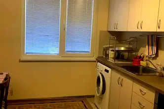 2-стаен апартамент с голяма тераса в Кючук Париж, Пловдив
