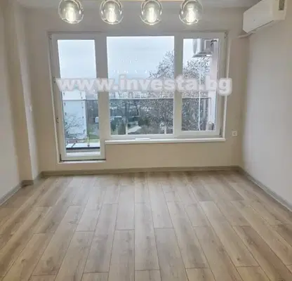 Снимка 3 — Двустаен апартамент с тераса в Кючук Париж, Пловдив