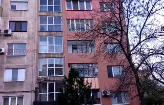 Апартамент 2-стаен в Кючук Париж, Пловдив с междуетажно помещение