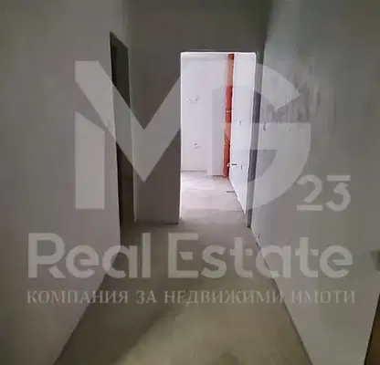 Снимка 4 — Тристаен апартамент с тераса в Кючук Париж, Пловдив