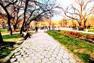 Тристаен апартамент в Кючук Париж с две тераси в Пловдив