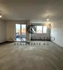 Тристаен апартамент с две тераси в Кючук Париж, Пловдив