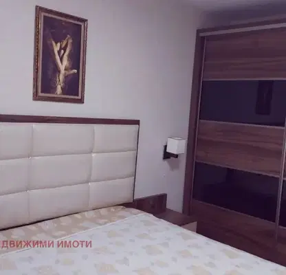 Снимка 2 — Тристаен апартамент с 100 кв.м в Кючук Париж, Пловдив