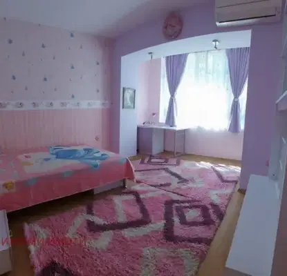 Снимка 4 — Тристаен апартамент с 100 кв.м в Кючук Париж, Пловдив