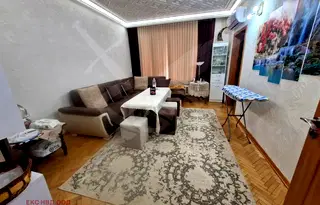 Тристаен апартамент с голяма тераса в Мараша, Пловдив