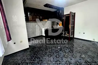 Тристаен апартамент 82 кв.м в Мараша, Пловдив с тераса