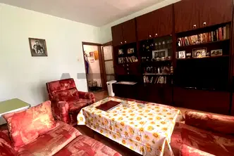 Четиристаен апартамент в Мараша с югозападно изложение