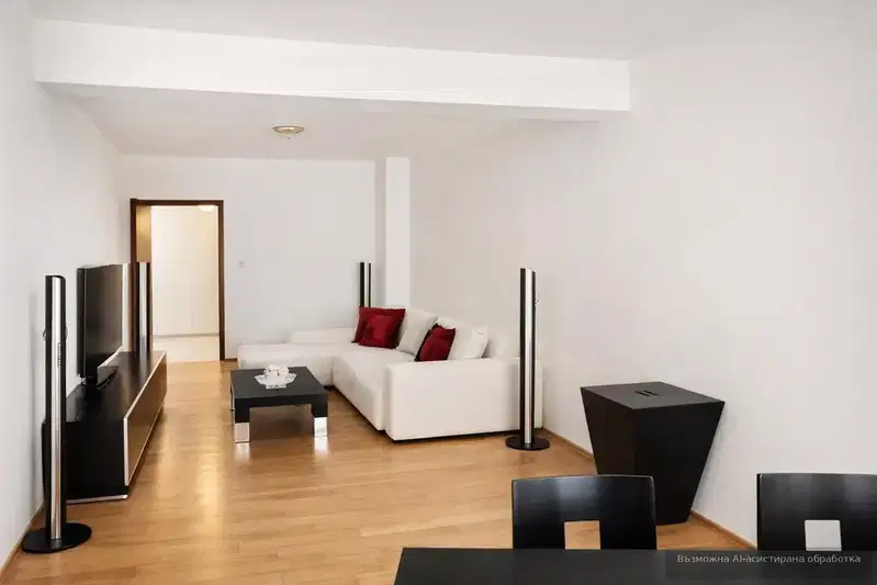 3-bedroom apartment in Plovdiv, Mladejki Hylm