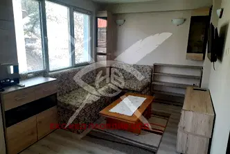 Тристаен апартамент в Пловдив, Младежки Хълм