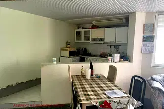 Четиристаен апартамент с гараж и двор в Младежки Хълм, Пловдив