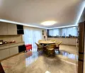 Снимка 3 — Многостаен апартамент с двор в Остромила, Пловдив