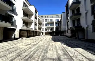 Тристаен апартамент с две тераси в кв. Христо Смирненски, Пловдив