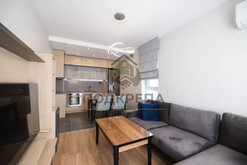 3-bedroom apartment in Plovdiv, Sydiiski