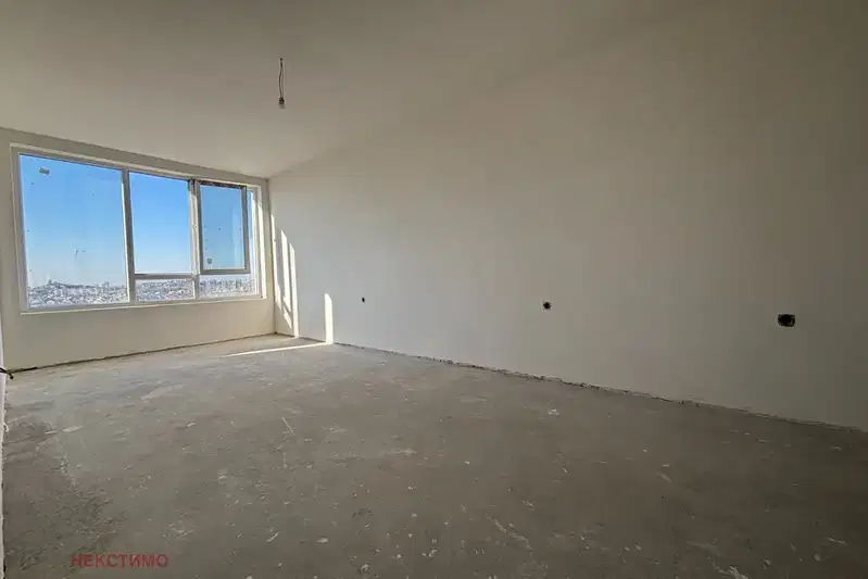 3-bedroom apartment in Plovdiv, Sydiiski